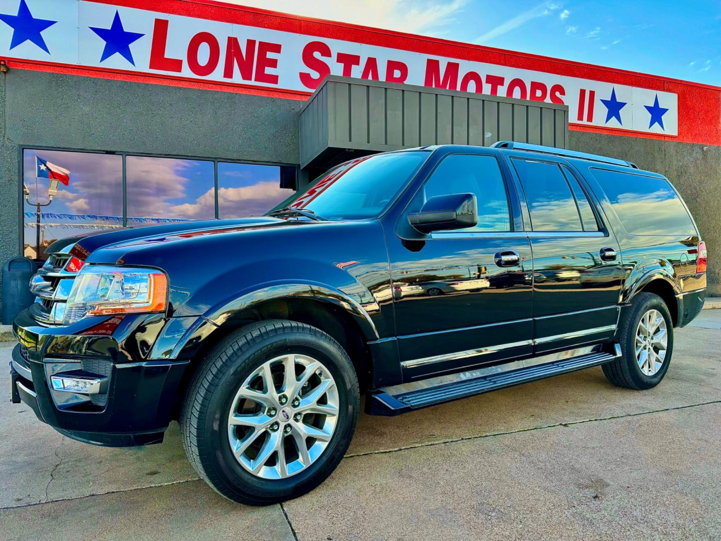 2017 BLACK FORD EXPEDITION EL LIMITE (1FMJK1KT0HE) , located at 5900 E. Lancaster Ave., Fort Worth, TX, 76112, (817) 457-5456, 0.000000, 0.000000 - This is a 2017 FORD EXPEDITION EL LIMITE 4 DOOR SUV that is in excellent condition. There are no dents or scratches. The interior is clean with no rips or tears or stains. All power windows, door locks and seats. Ice cold AC for those hot Texas summer days. It is equipped with a CD player, AM/FM rad - Photo#0